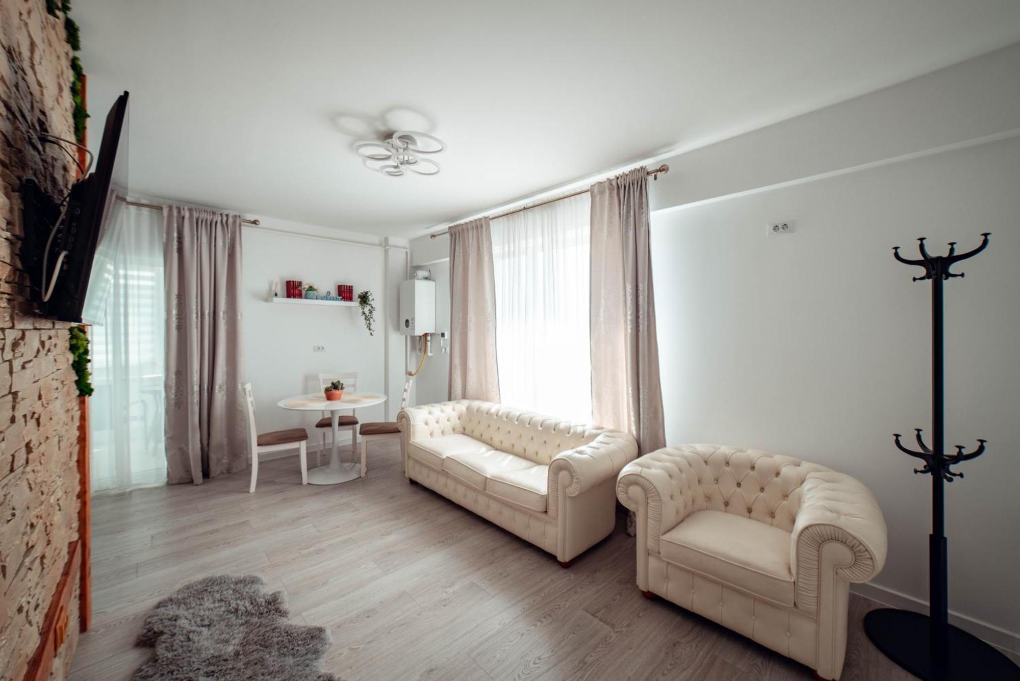 Luxury Cozy Apartments And Studios Palas Mall Iasi Exterior photo